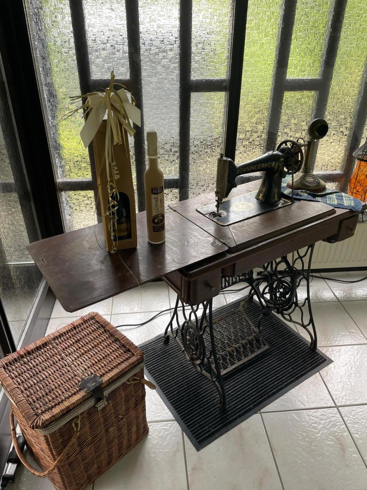 Deni'S Ferienwohnungen Klotten Buitenkant foto